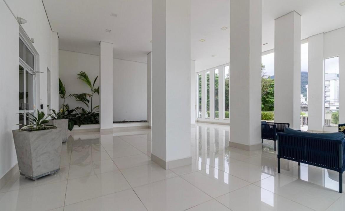 Apartamento Alto Padrao Com 3 Suites, Sala 3 Ambientes Todos Com Ar, Ambientes Novos E Moderno. Ubatuba Zewnętrze zdjęcie